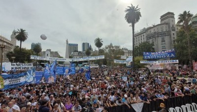 Política