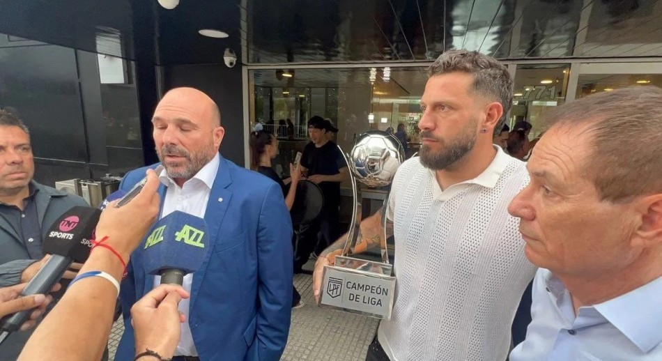 Rosario Central sumó una estrella por terminar primero en la tabla anual